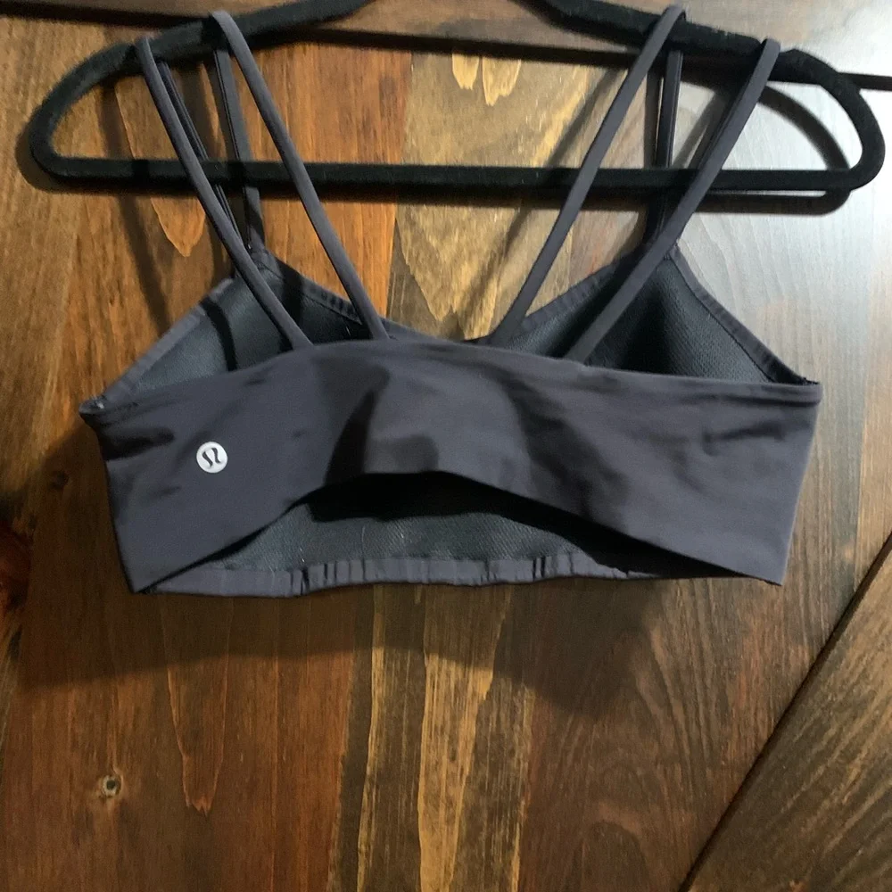Like a cloud black bra - Picture 2 of 3
